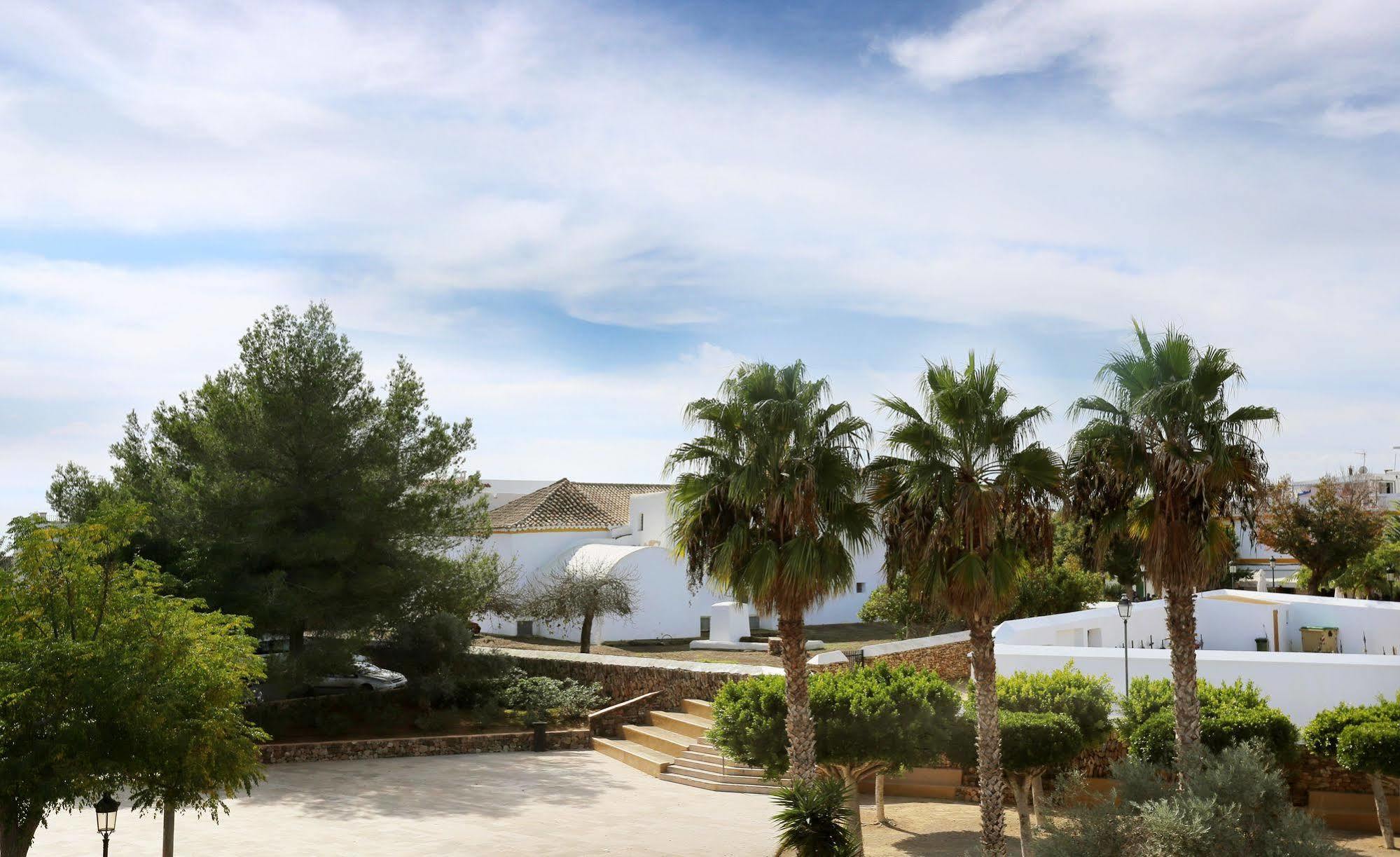 Gatzara Suites Santa Gertrudis Santa Gertrudis  Luaran gambar