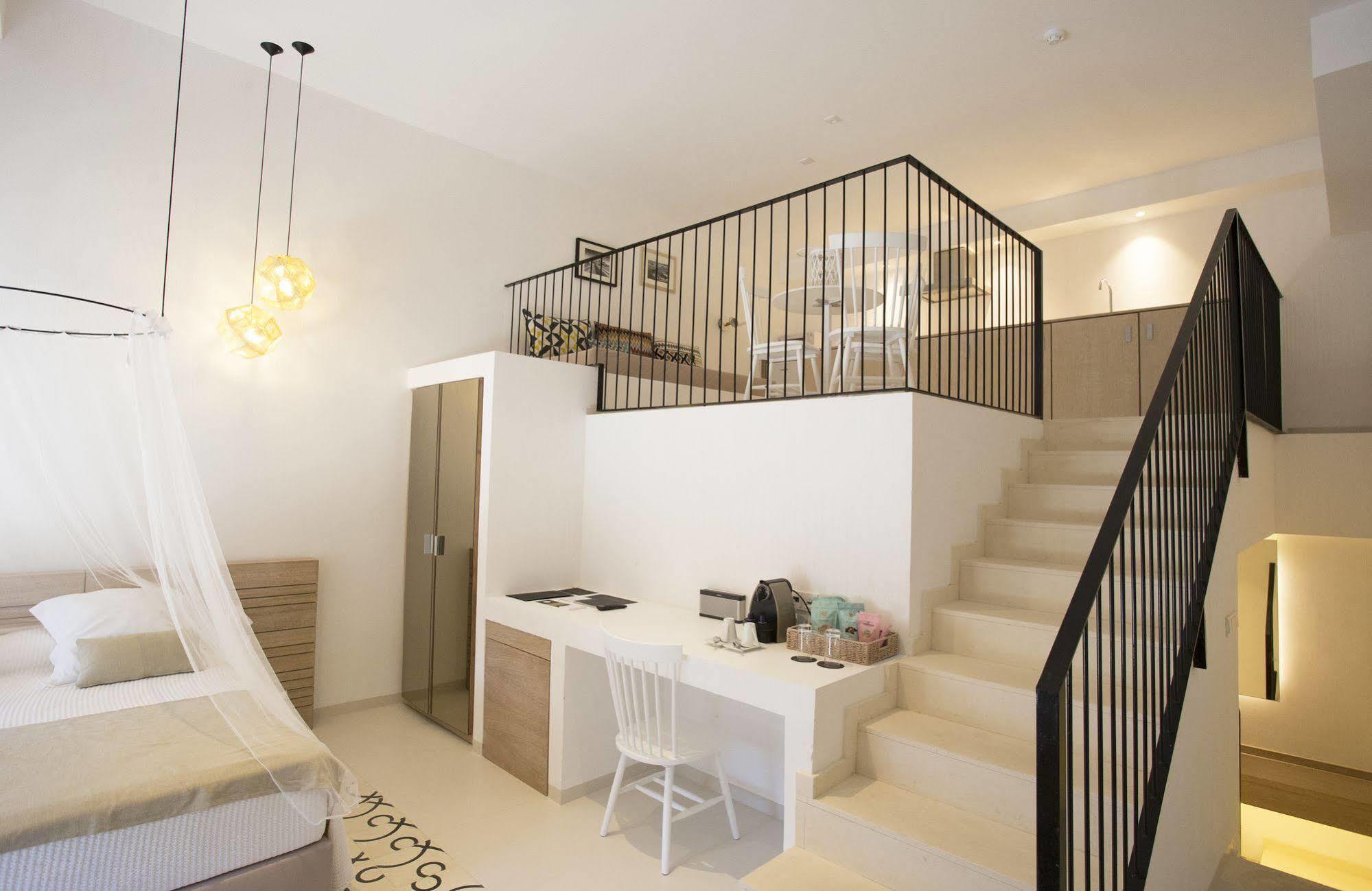 Gatzara Suites Santa Gertrudis Santa Gertrudis  Luaran gambar
