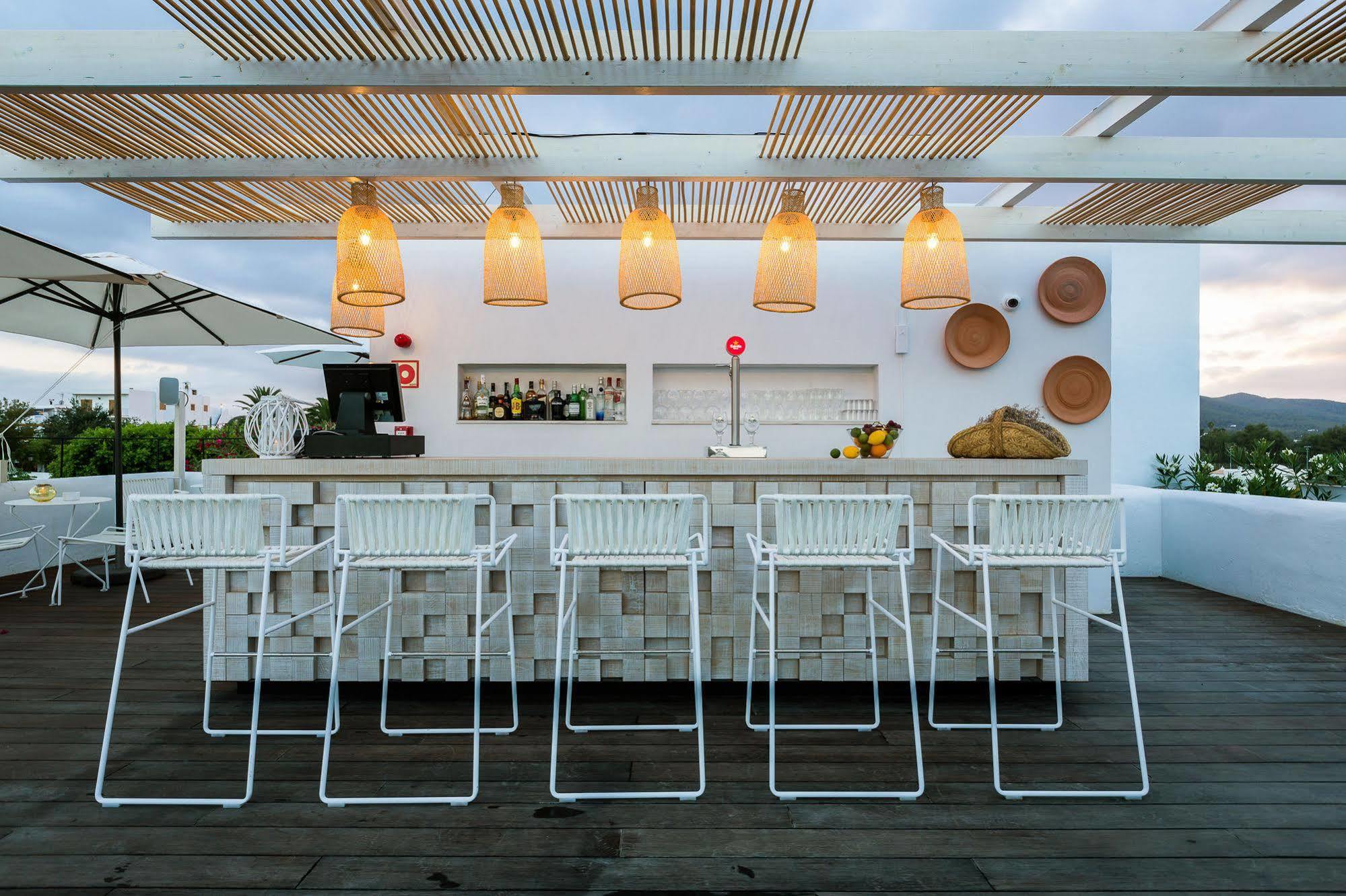 Gatzara Suites Santa Gertrudis Santa Gertrudis  Luaran gambar